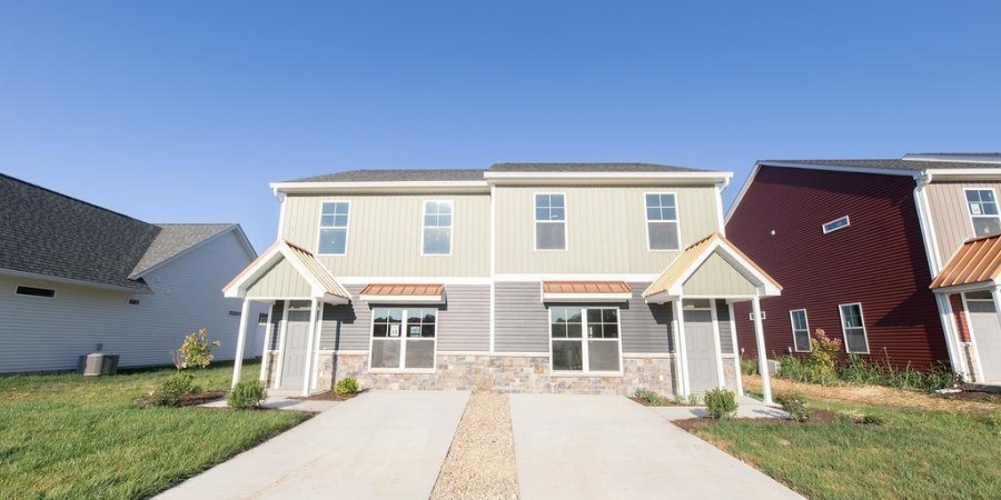 8040 S Prestwick Drive, Newberry, Indiana 47449,MLS,202521825