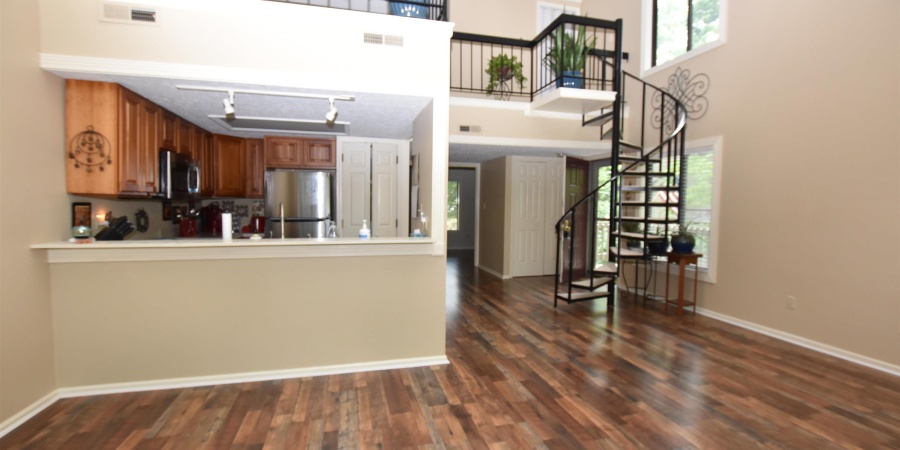 9428 S Lake Ridge Drive, Bloomington, Indiana 47401,MLS,202521830