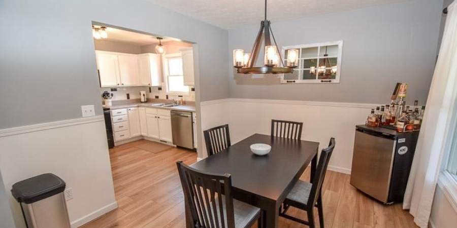 7207 W Crown Circle, Bloomington, Indiana 47404-8807,MLS,202521848
