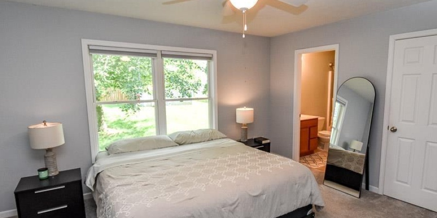 7207 W Crown Circle, Bloomington, Indiana 47404-8807,MLS,202521848