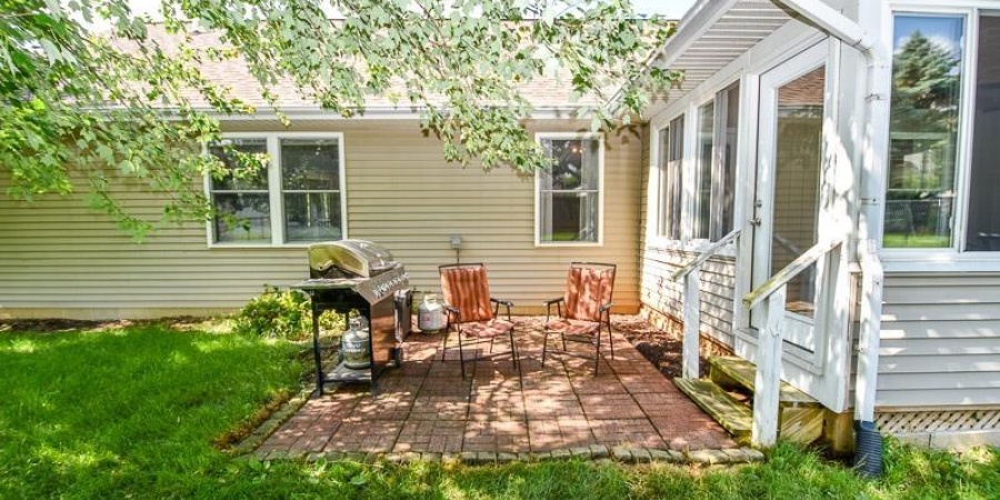 7207 W Crown Circle, Bloomington, Indiana 47404-8807,MLS,202521848