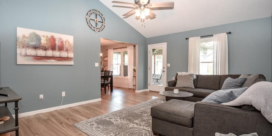 7207 W Crown Circle, Bloomington, Indiana 47404-8807,MLS,202521848