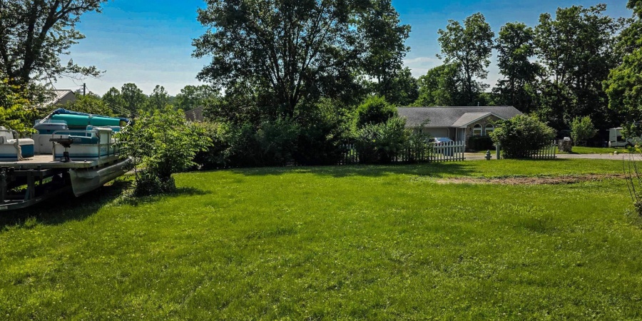 5225 S Southway Drive, Bloomington, Indiana 47403,MLS,202521932