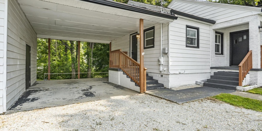 340 W Turner Street, Bloomfield, Indiana 47424,MLS,202521961