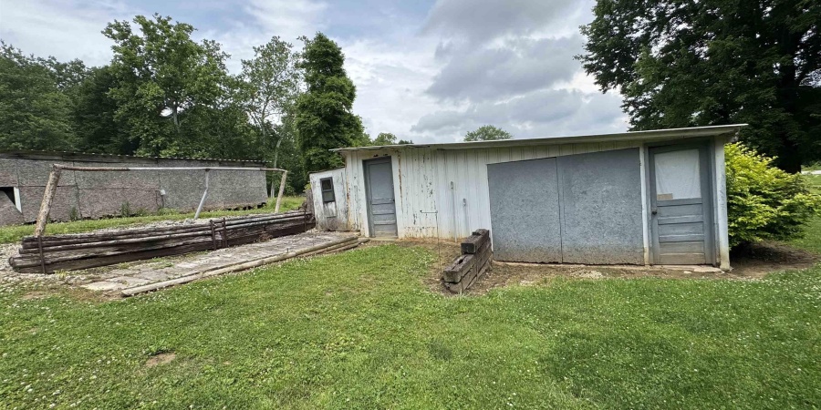 4335 State Rd 60 W Road, Mitchell, Indiana 47446,MLS,202521995