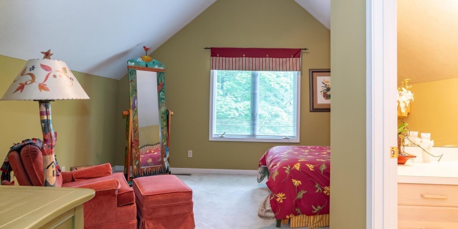 5920 E Lampkins Ridge Road, Bloomington, Indiana 47401,MLS,202521997