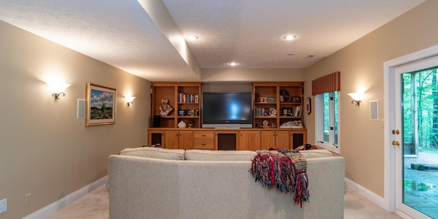 5920 E Lampkins Ridge Road, Bloomington, Indiana 47401,MLS,202521997