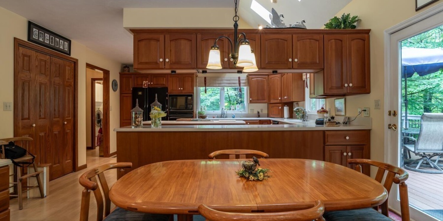 5920 E Lampkins Ridge Road, Bloomington, Indiana 47401,MLS,202521997