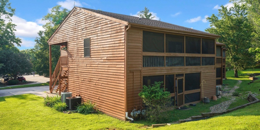 9617 S Lake Ridge Drive, Bloomington, Indiana 47401,MLS,202522049