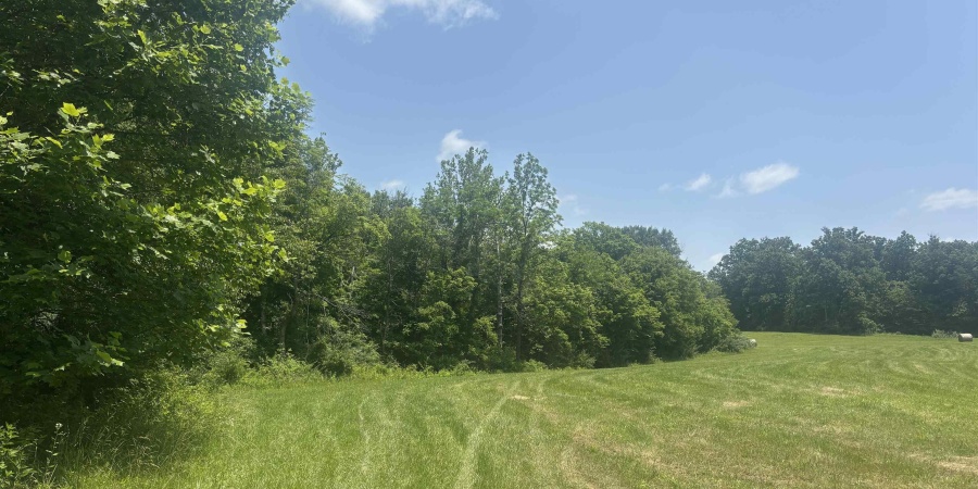 6227 E Hackers Creek Road, Martinsville, Indiana 46151,MLS,202522119