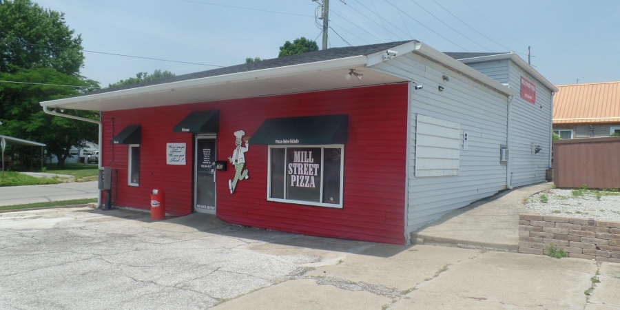160 W Mill Street, Bloomfield, Indiana 47424,MLS,202522382