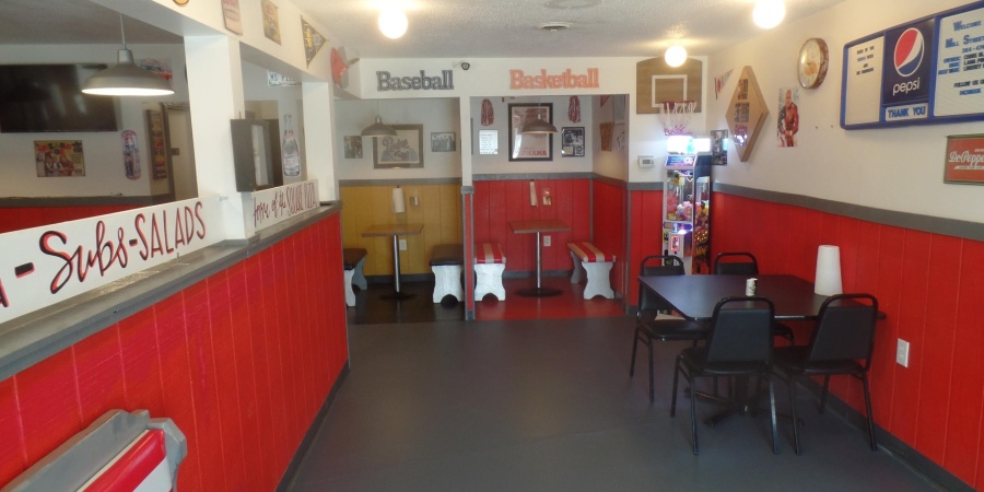 160 W Mill Street, Bloomfield, Indiana 47424,MLS,202522382