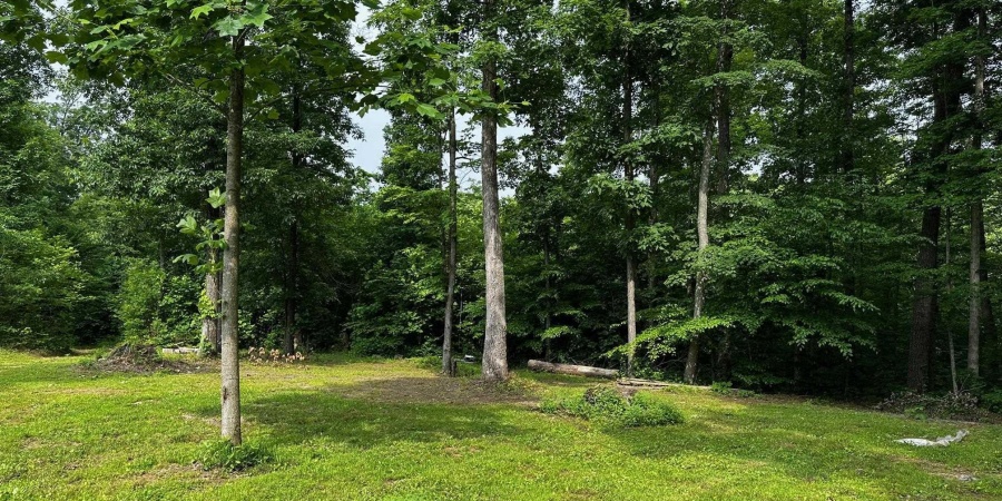13687 E Ivan Court, Bloomington, Indiana 47403,MLS,202522677
