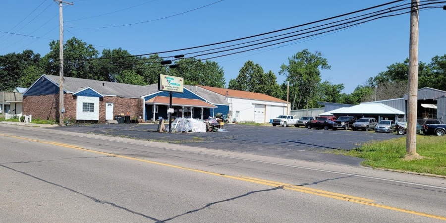 670 NW A Street, Linton, Indiana 47441-6659,MLS,202522873