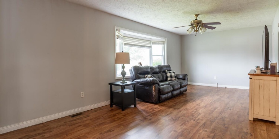 4260 W 3rd Street, Bloomington, Indiana 47404-4878,MLS,202522945