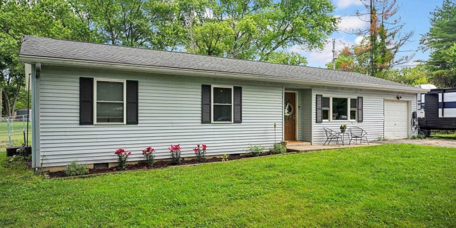 1051 Trinton Circle, Bedford, Indiana 47421,MLS,202522988