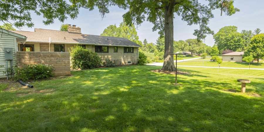 2330 N Fritz Drive, Bloomington, Indiana 47408,MLS,202522999