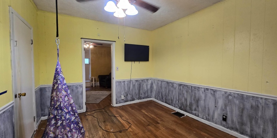 209 Middle Street, Spencer, Indiana 47460,MLS,202523083