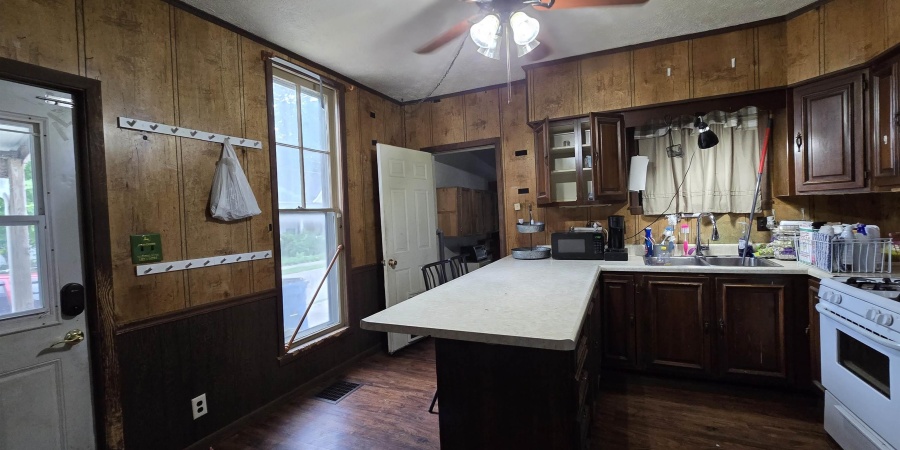 209 Middle Street, Spencer, Indiana 47460,MLS,202523083