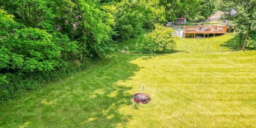 303 W Blackfoot Drive, Ellettsville, Indiana 47429,MLS,202523087