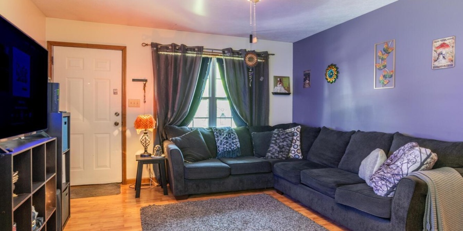 303 W Blackfoot Drive, Ellettsville, Indiana 47429,MLS,202523087