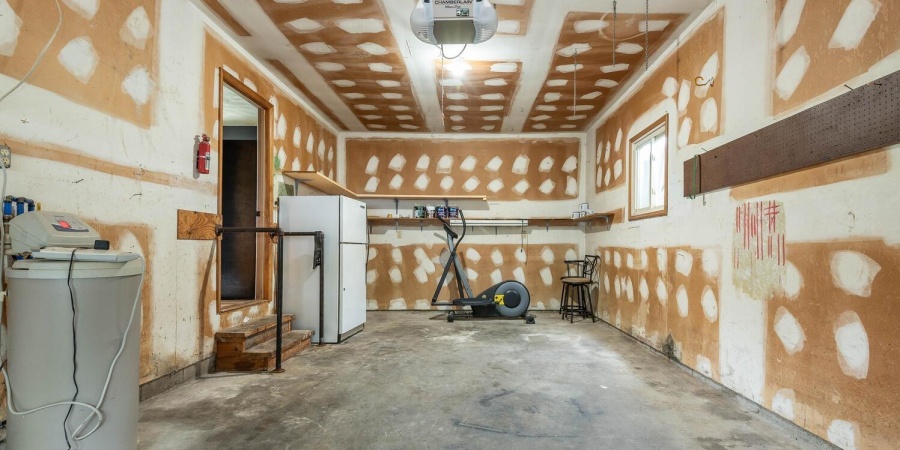 142 Tarry Park Lane, Bedford, Indiana 47421,MLS,202523210