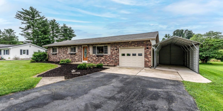 142 Tarry Park Lane, Bedford, Indiana 47421,MLS,202523210