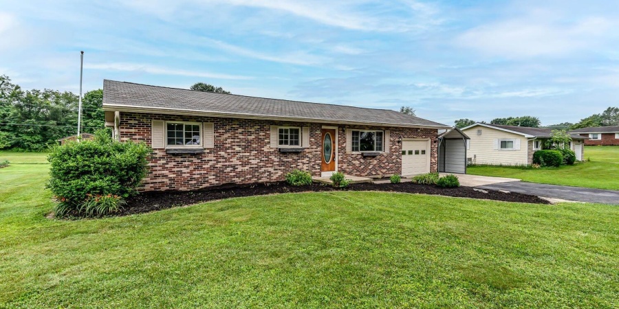 142 Tarry Park Lane, Bedford, Indiana 47421,MLS,202523210