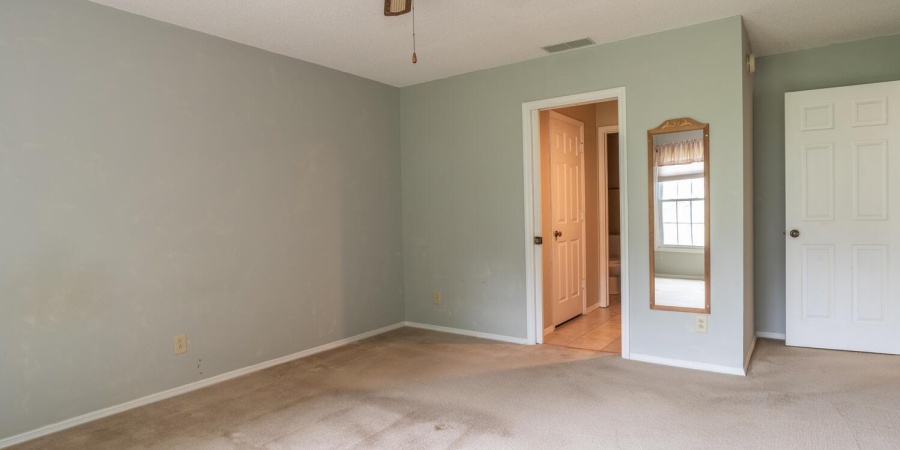 3718 Grasstree Court, Bloomington, Indiana 47401,MLS,202523232
