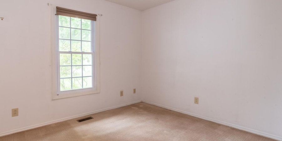 3718 Grasstree Court, Bloomington, Indiana 47401,MLS,202523232