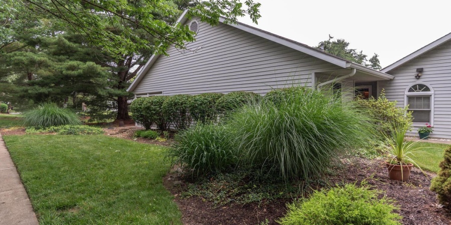 3718 Grasstree Court, Bloomington, Indiana 47401,MLS,202523232