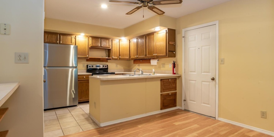 3718 Grasstree Court, Bloomington, Indiana 47401,MLS,202523232