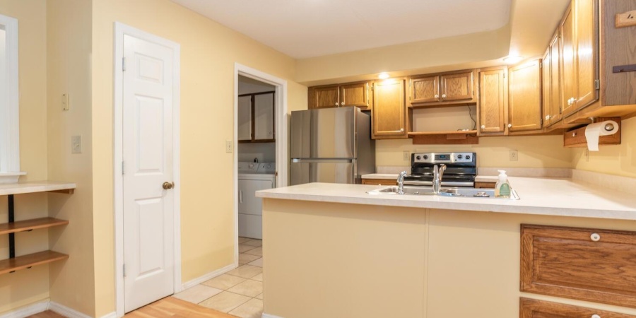 3718 Grasstree Court, Bloomington, Indiana 47401,MLS,202523232