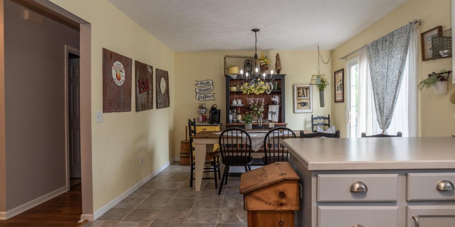 4600 N Shadow Wood Drive, Bloomington, Indiana 47404,MLS,202523264