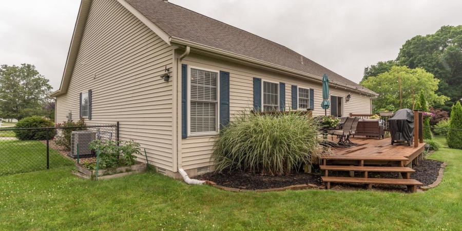 4600 N Shadow Wood Drive, Bloomington, Indiana 47404,MLS,202523264