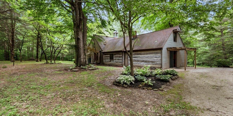 3911 Kings Ridge Road, Mitchell, Indiana 47446,MLS,202523277