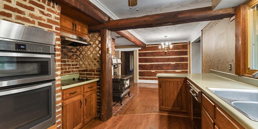 3911 Kings Ridge Road, Mitchell, Indiana 47446,MLS,202523277