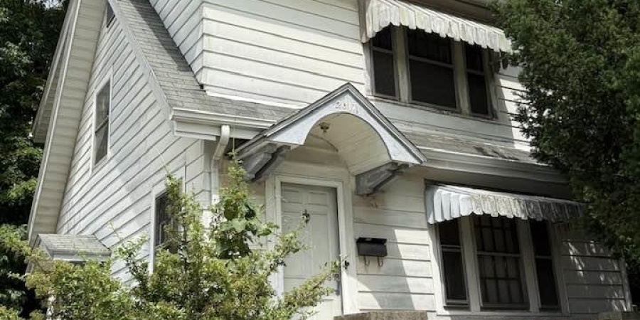2017 M Street, Bedford, Indiana 47421,MLS,202523290