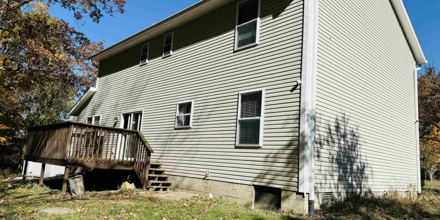 687 N Deer Lake Drive, Bloomfield, Indiana 47424-6944,MLS,202523322