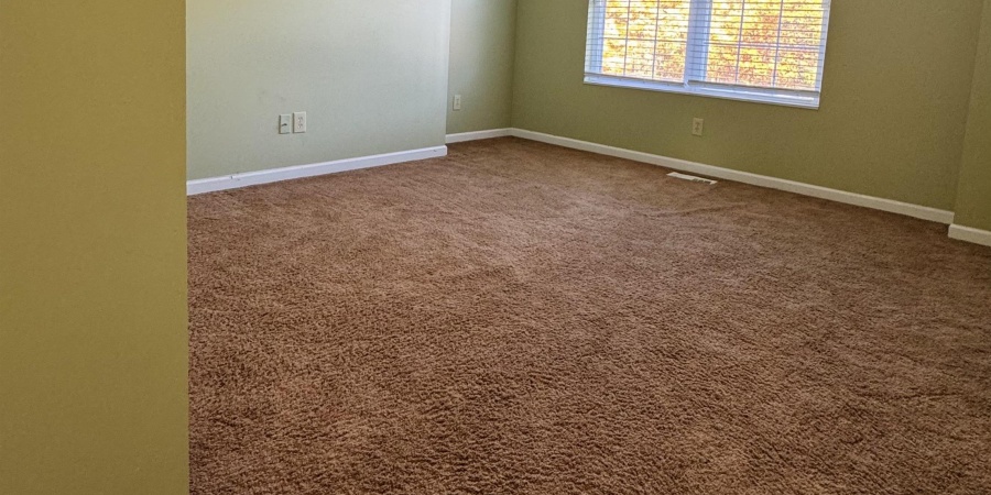 687 N Deer Lake Drive, Bloomfield, Indiana 47424-6944,MLS,202523322