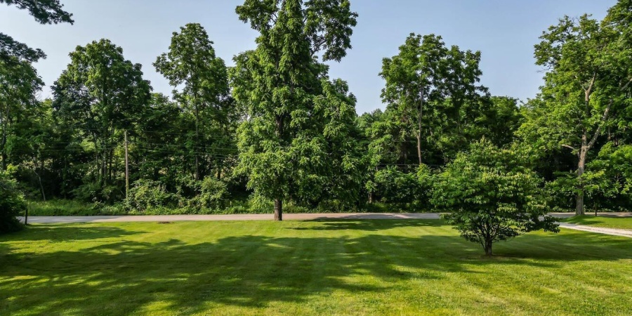 2753 E Schacht Road, Bloomington, Indiana 47401,MLS,202523423