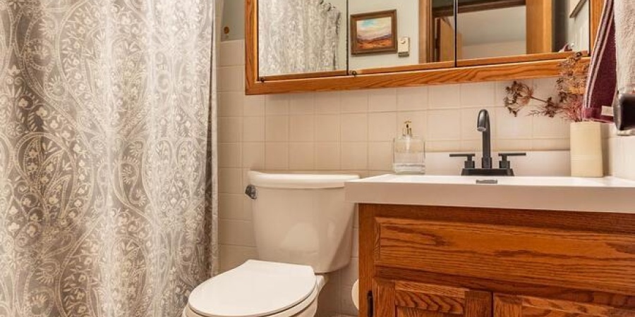 4092 W Broadway Avenue, Bloomington, Indiana 47404,MLS,202523414