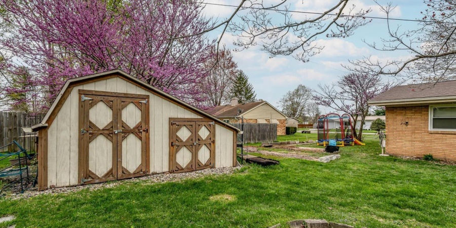 4092 W Broadway Avenue, Bloomington, Indiana 47404,MLS,202523414