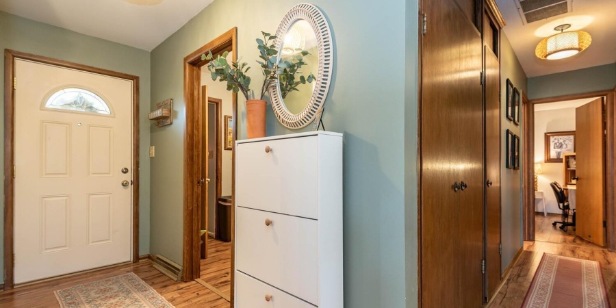 4092 W Broadway Avenue, Bloomington, Indiana 47404,MLS,202523414