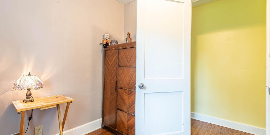504 E Dixie Street, Bloomington, Indiana 47401,MLS,202523451