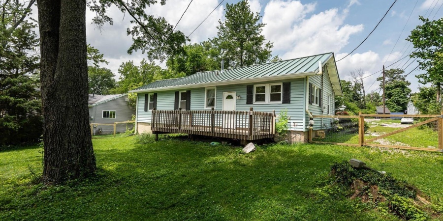 504 E Dixie Street, Bloomington, Indiana 47401,MLS,202523451