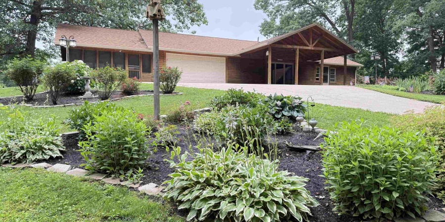 299 Spring Haven Rd, Mitchell, Indiana 47446,MLS,202523531