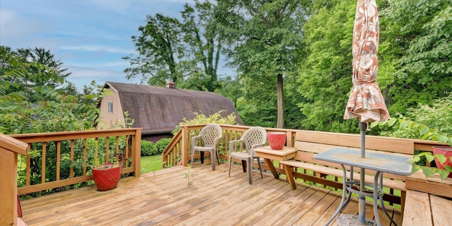 600 Forest Drive, Bloomfield, Indiana 47424-1006,MLS,202523580