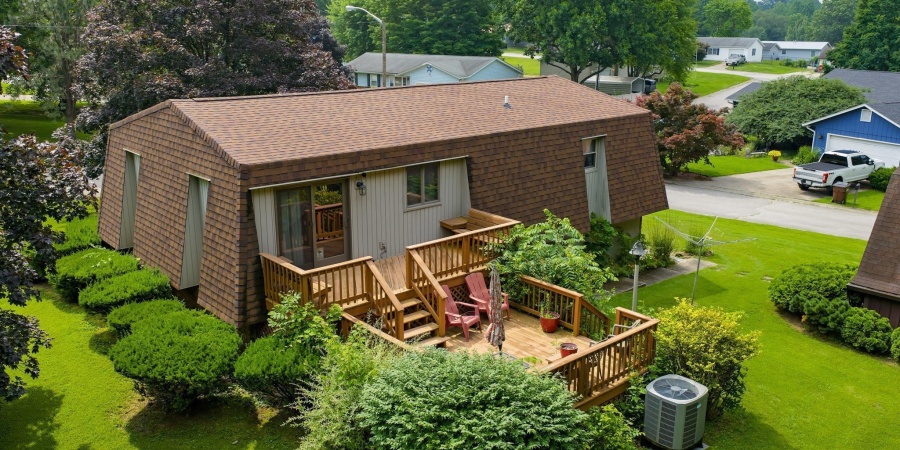 600 Forest Drive, Bloomfield, Indiana 47424-1006,MLS,202523580