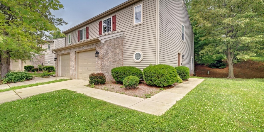 645 E Bayberry Court, Bloomington, Indiana 47401,MLS,202523602